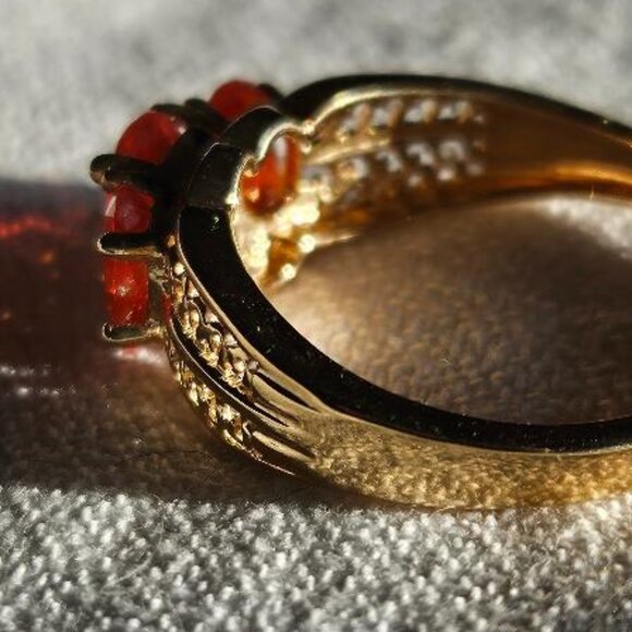 Mexican Fire Opal 14K Gold Ring - Picture 3 of 7